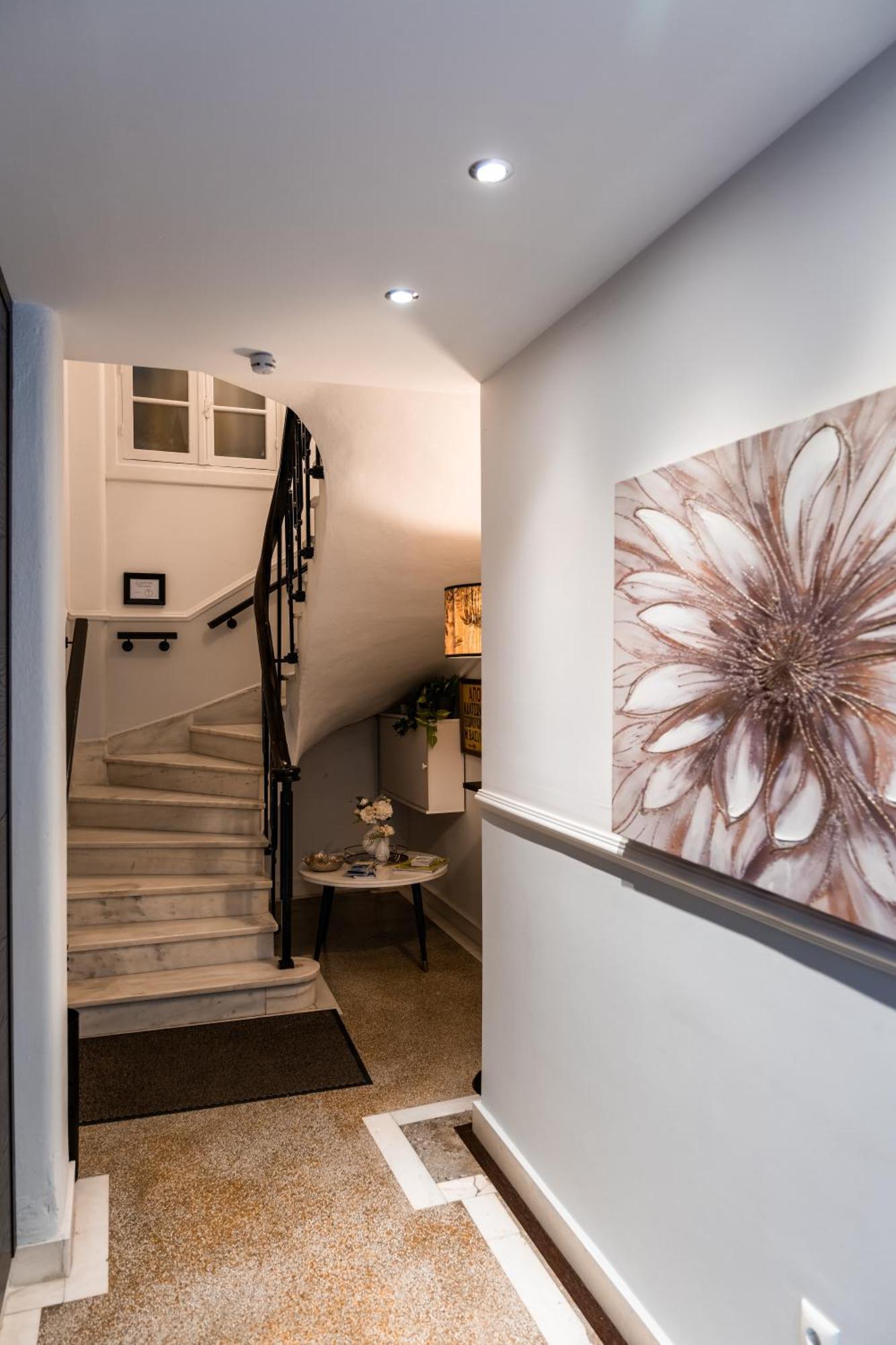 Asty Luxury Apartments Athens Exterior photo
